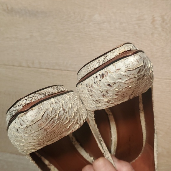 Elizabeth and James shoes - Picture 9 of 10